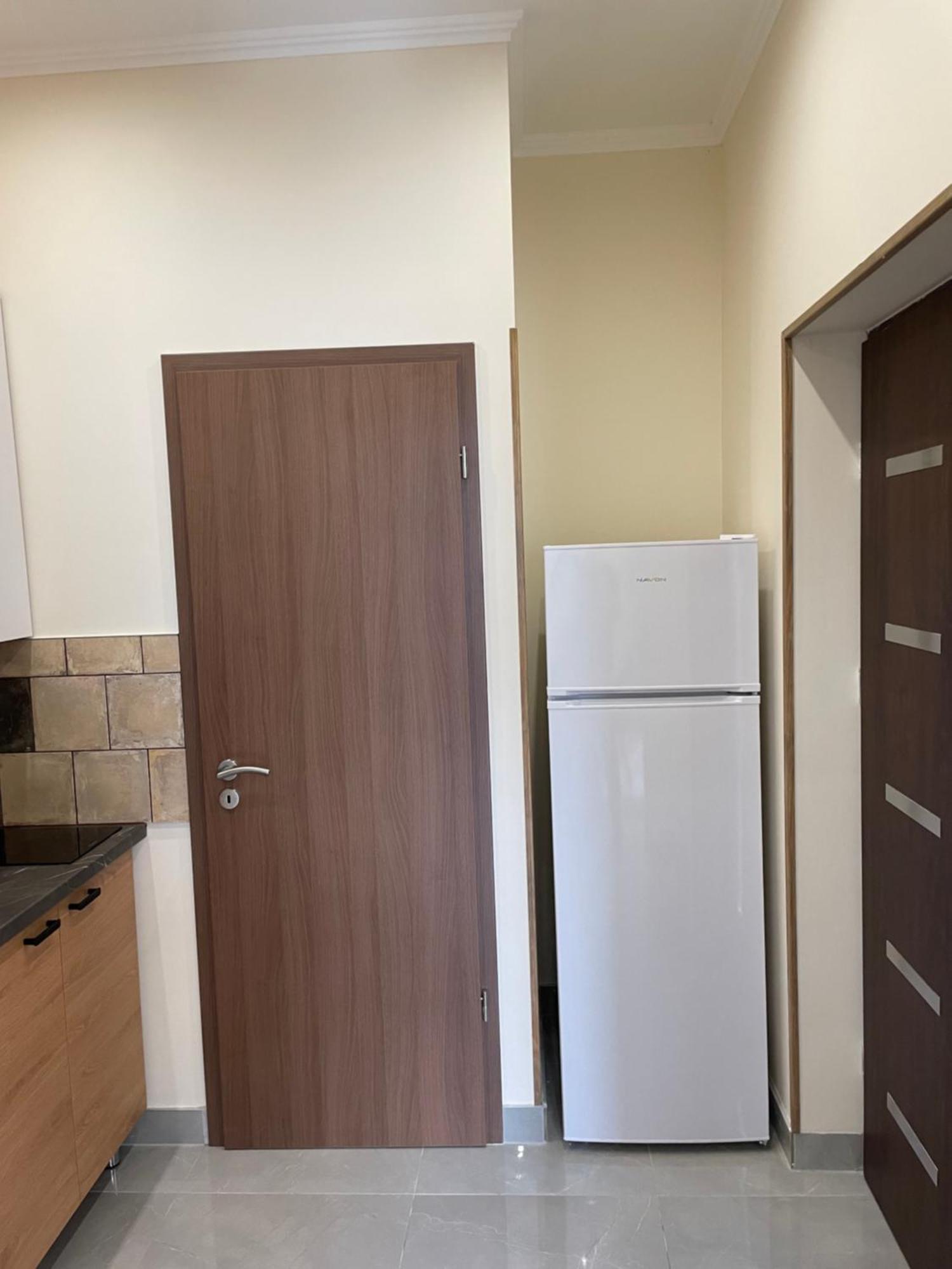 Kovacs Apartmanhaz Кишкунхалаш Номер фото