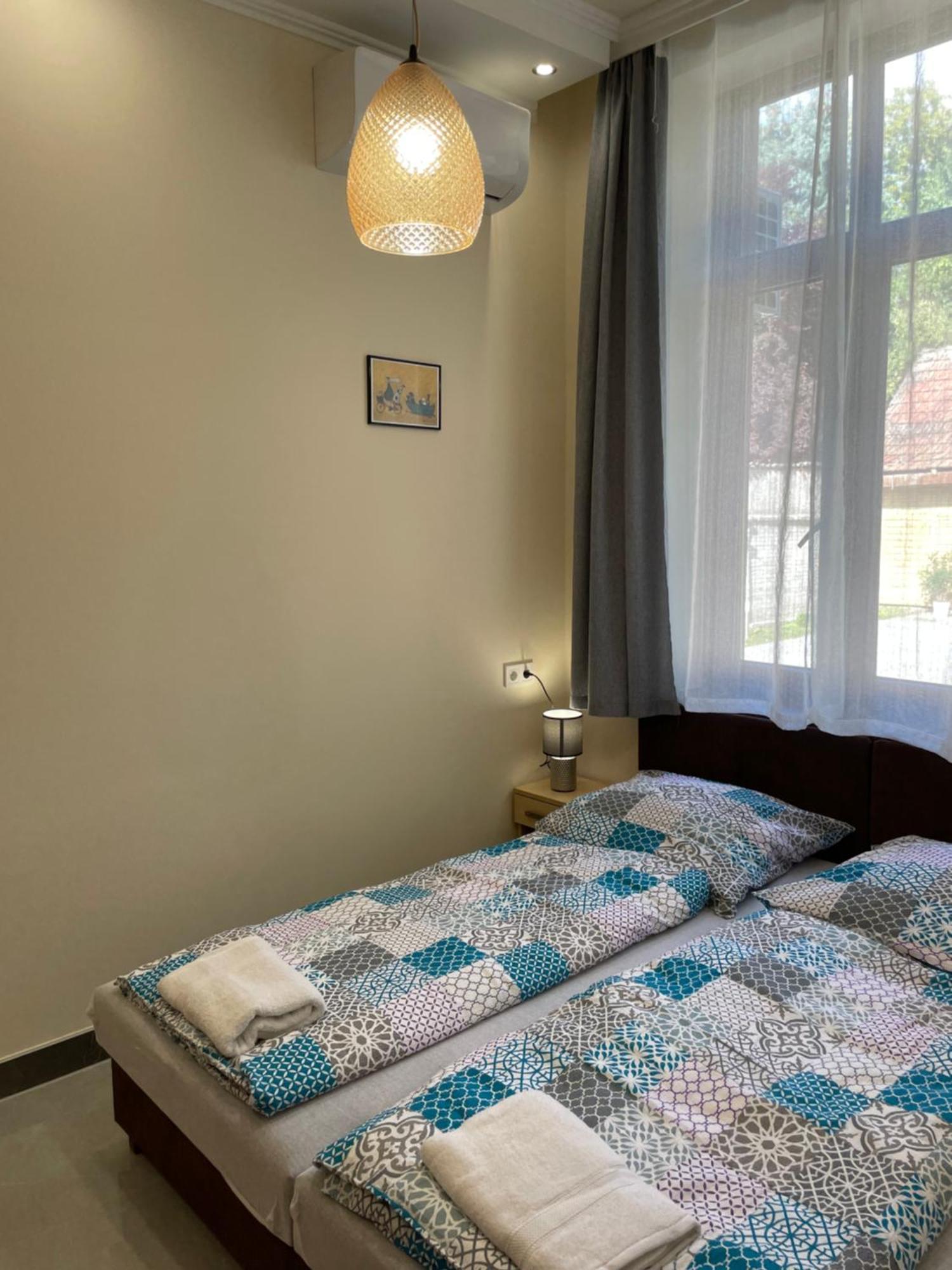 Kovacs Apartmanhaz Кишкунхалаш Номер фото