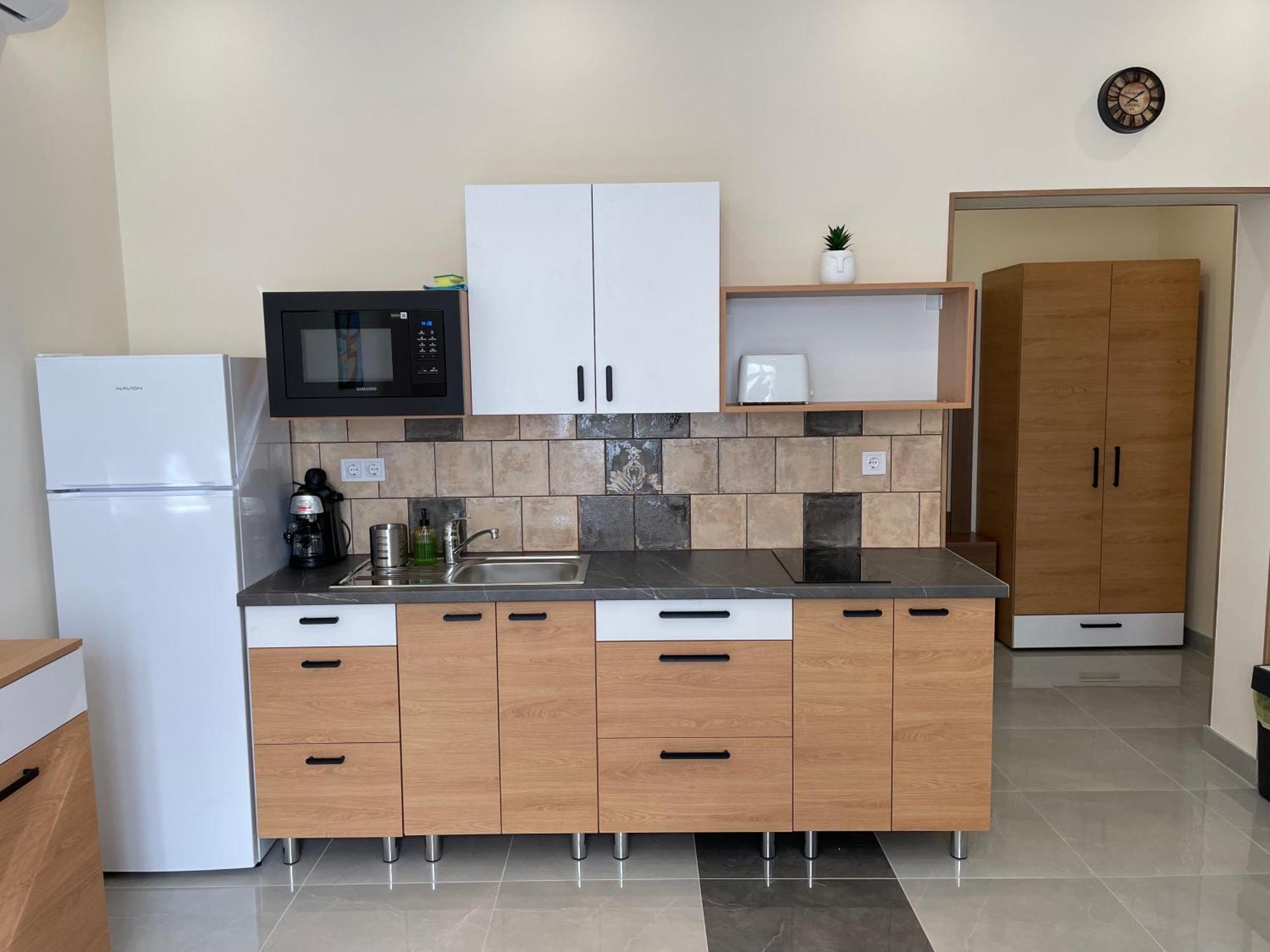 Kovacs Apartmanhaz Кишкунхалаш Номер фото